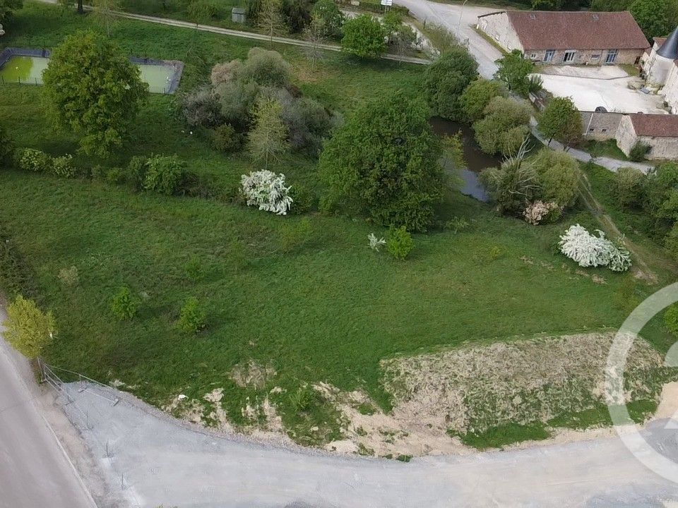 Helårsgrund i Saint-Junien, Haute-Vienne - foto 5