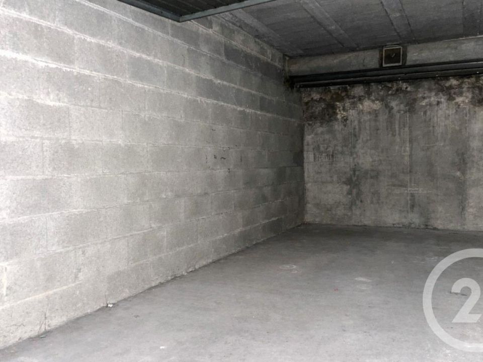 Garage i Limoges, Haute-Vienne - foto 4