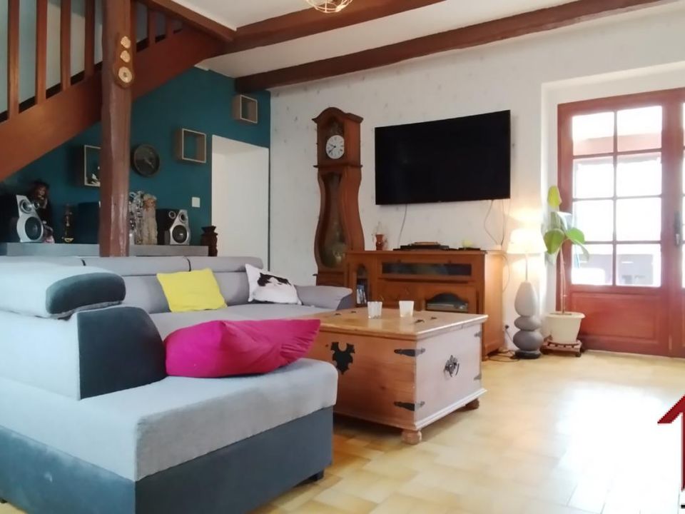 Villa i Vesaignes-sur-Marne, Haute-Marne - foto 1