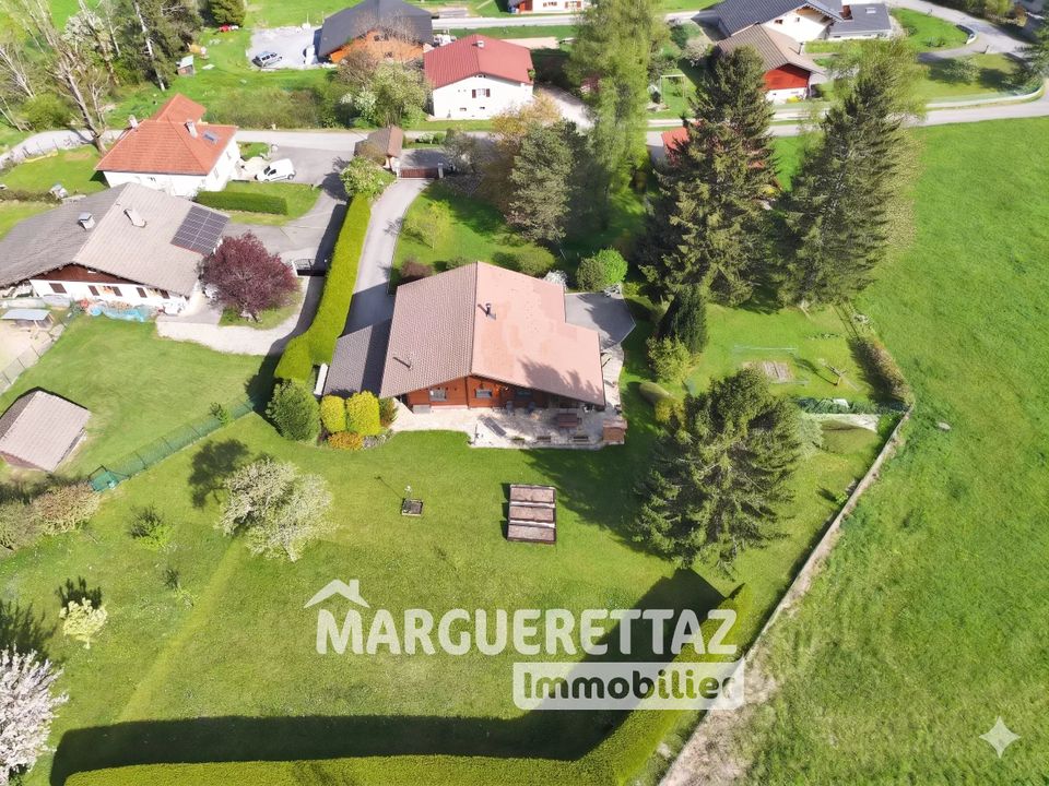 Træhytte i Fillinges, Haute-Savoie - foto 1