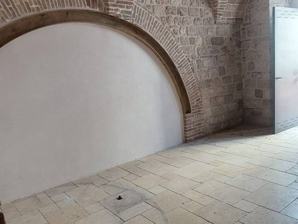 Erhvervsejendom i Ascoli Piceno, Ascoli Piceno - foto 1