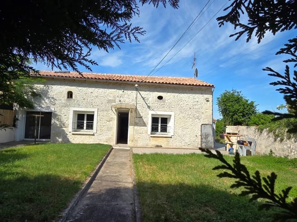 Villa i Saint-Fort-sur-Gironde, Charente-Maritime - foto 1