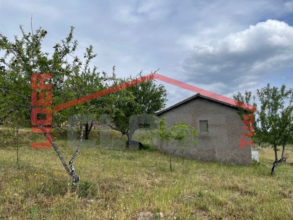Helårsgrund i Vila Flor, Braganca - foto 2