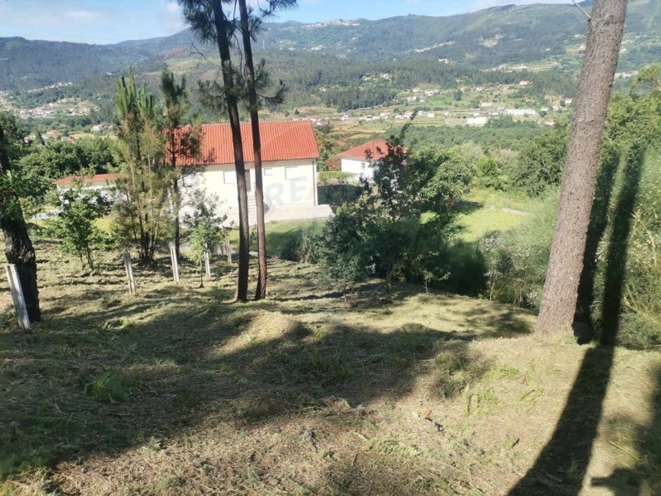 Helårsgrund i Amares, Braga - foto 1