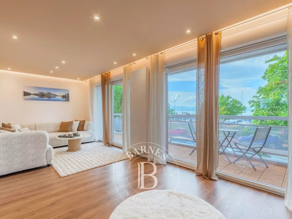 Lejlighed i Evian-les-Bains, Haute-Savoie - foto 3