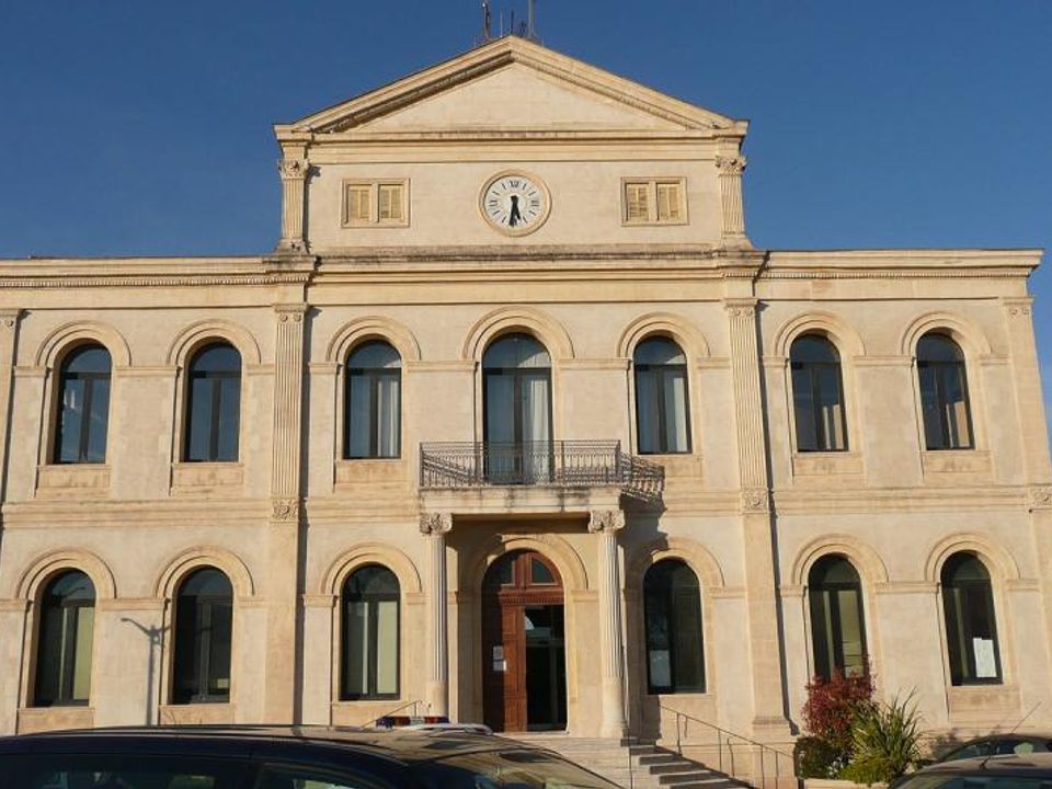 Tomt i Sorgues, Vaucluse - bilde 1