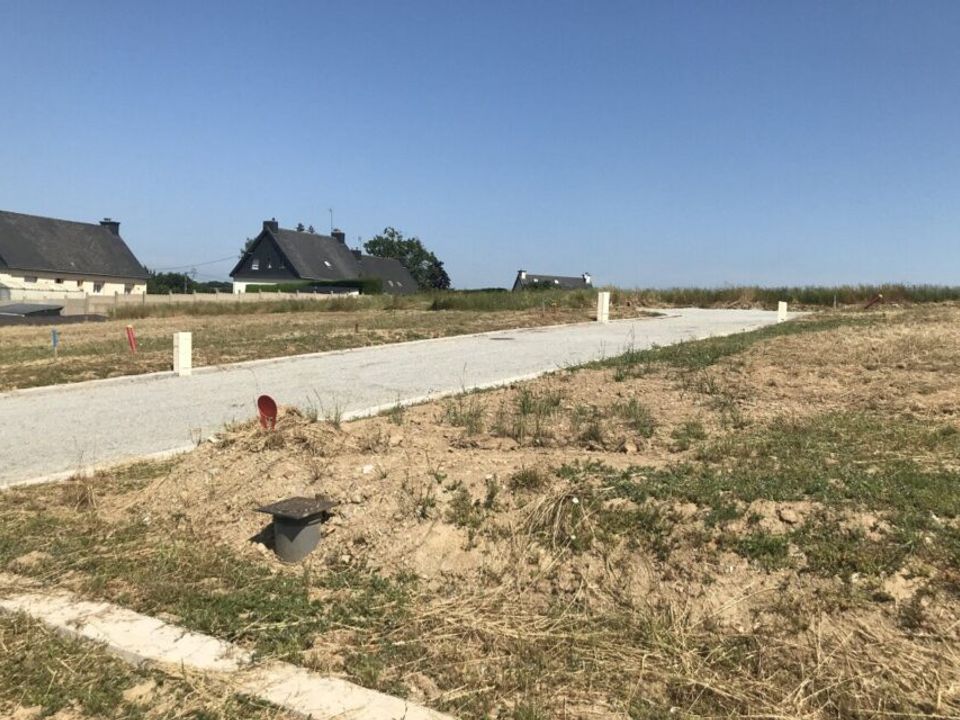 Helårsgrund i Frénouville, Calvados - foto 1