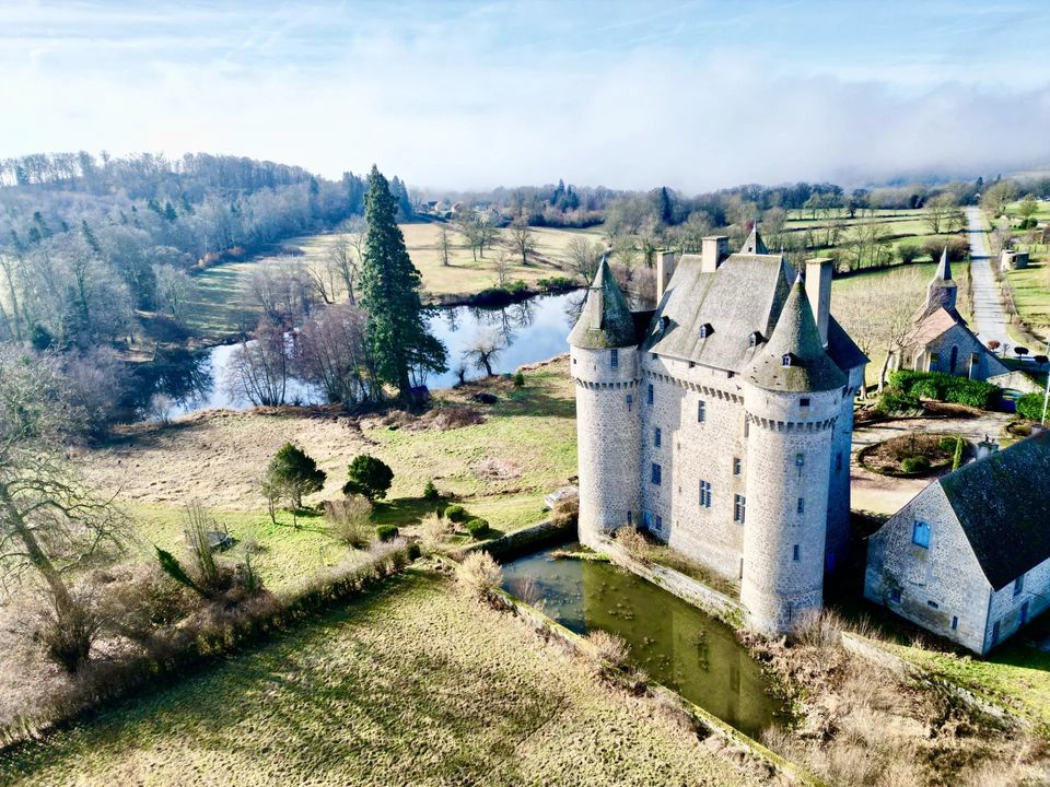 Villa i Aubusson, Creuse - foto 1