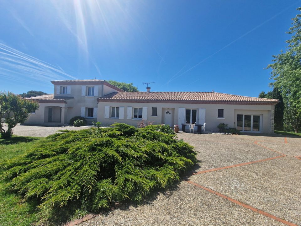 Haus in Monflanquin, Lot-et-Garonne - Foto 1