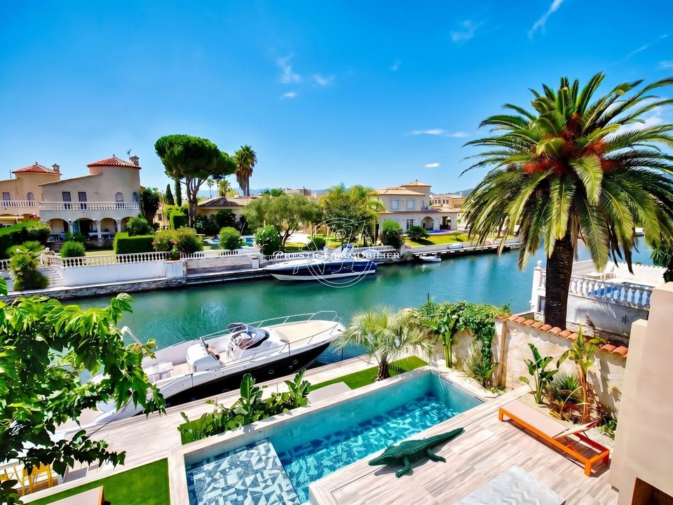 Villa i Empuriabrava, Gerona - foto 2