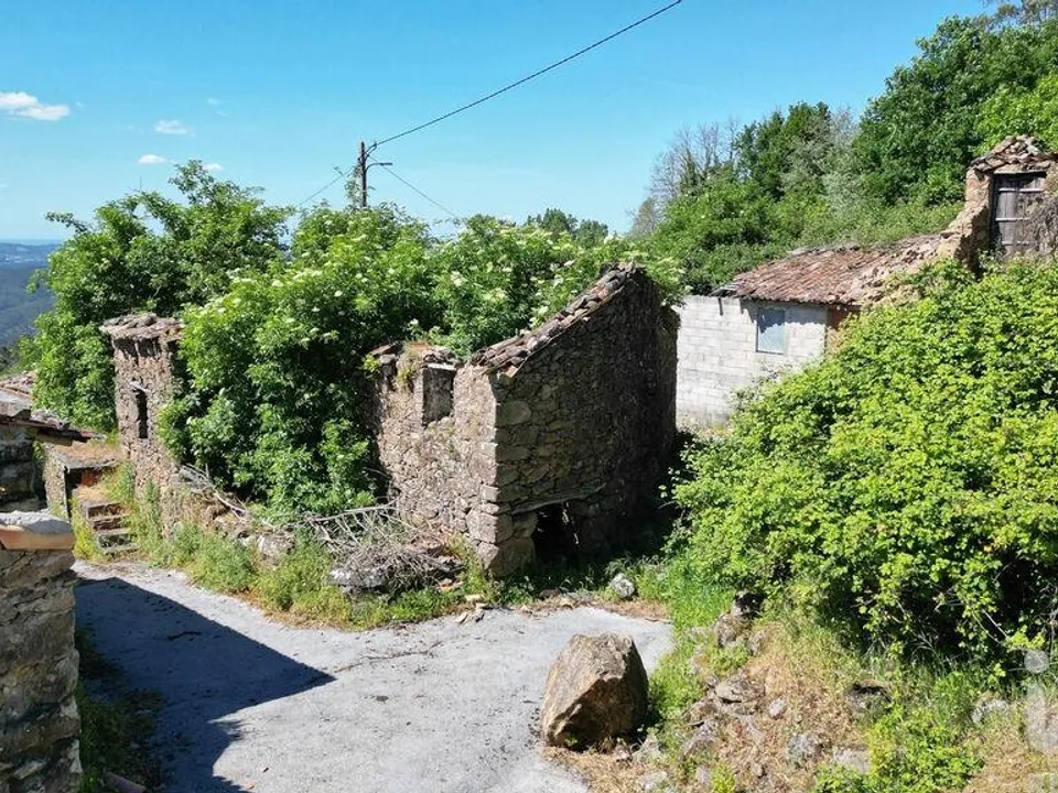 Rekkehus i Miranda do Corvo, Coimbra - bilde 1