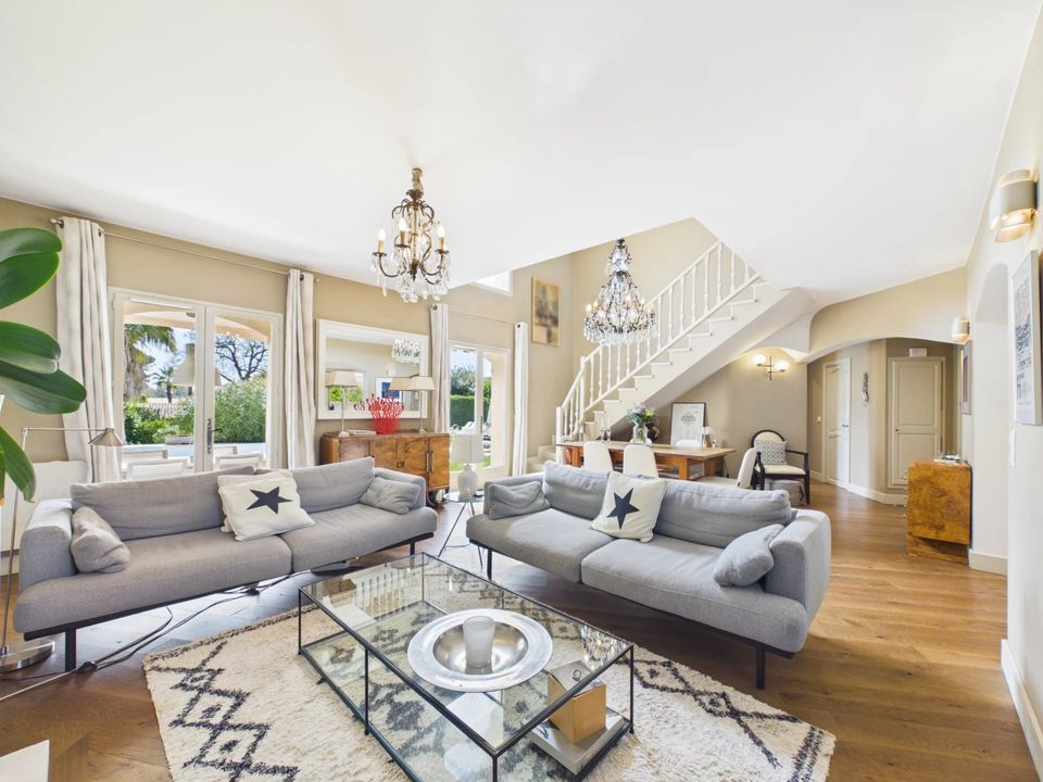 Villa i Roquefort-les-Pins, Alpes-Maritimes - bilde 4