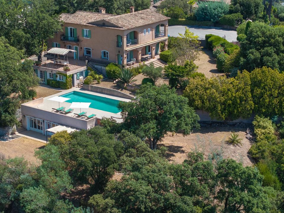 Villa i Mandelieu-la-Napoule, Alpes-Maritimes - foto 3