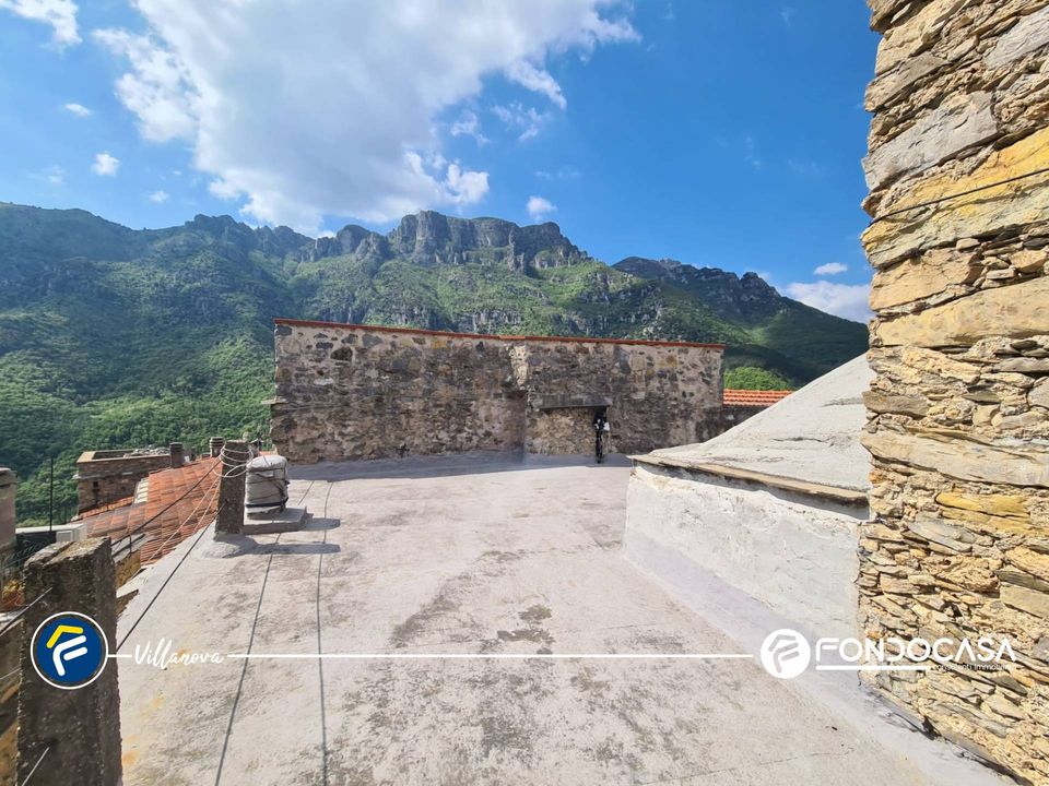 Landejendom i Castelbianco, Savona - foto 1