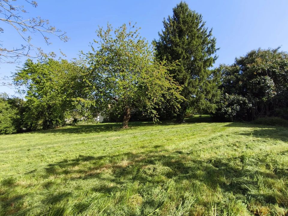 Helårsgrund i Lusignan, Vienne - foto 2