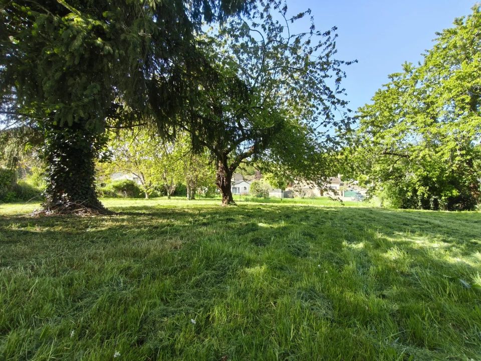 Helårsgrund i Lusignan, Vienne - foto 4