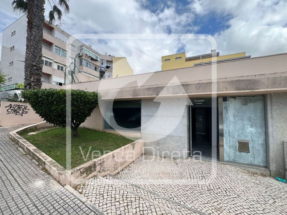 L'establiment comercial a Odivelas, Lisbon - foto 2
