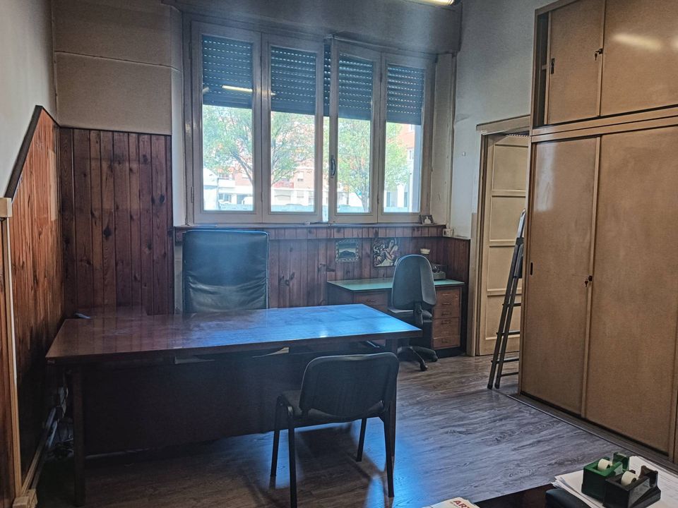 Erhvervsejendom i Fidenza, Parma - foto 1
