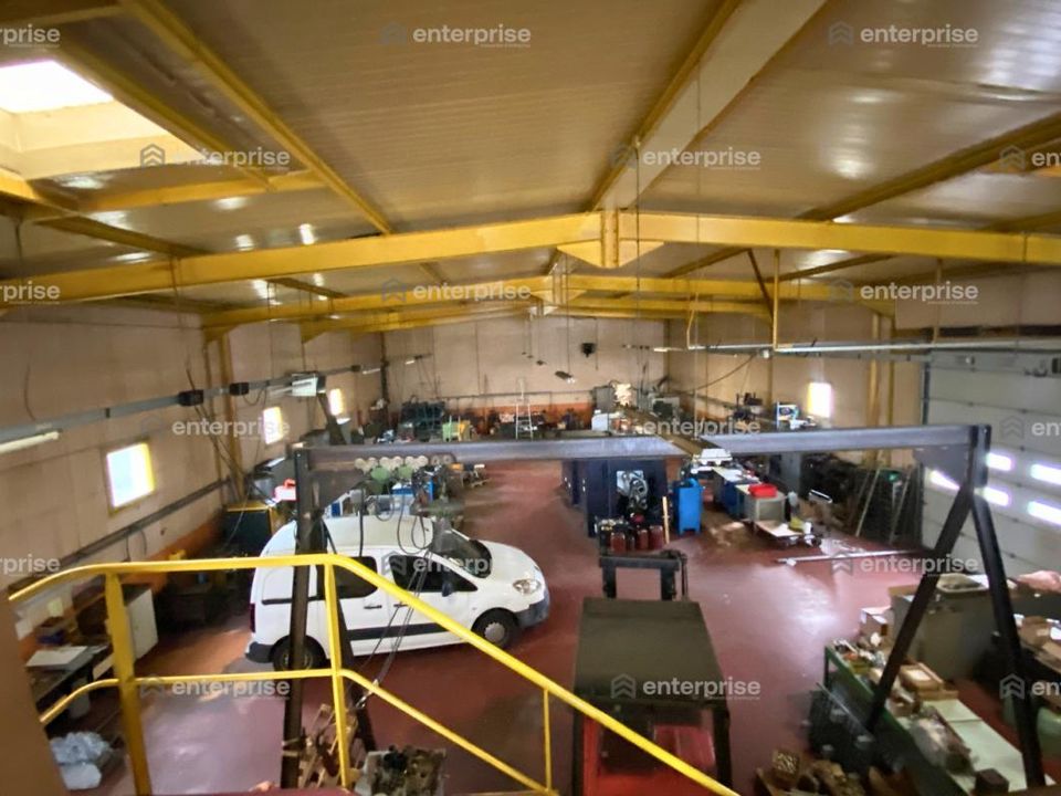 Erhvervsejendom i Saint-Maximin, Oise - foto 2