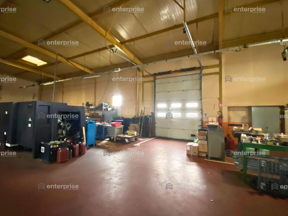Erhvervsejendom i Saint-Maximin, Oise - foto 3