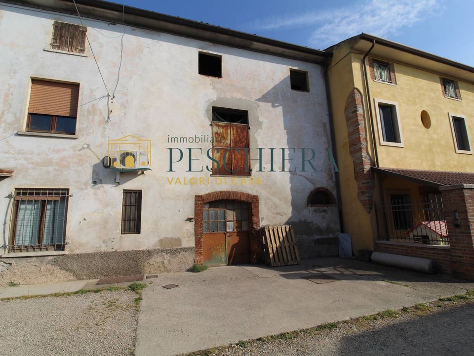 Landejendom i Valeggio sul Mincio, Verona - foto 1