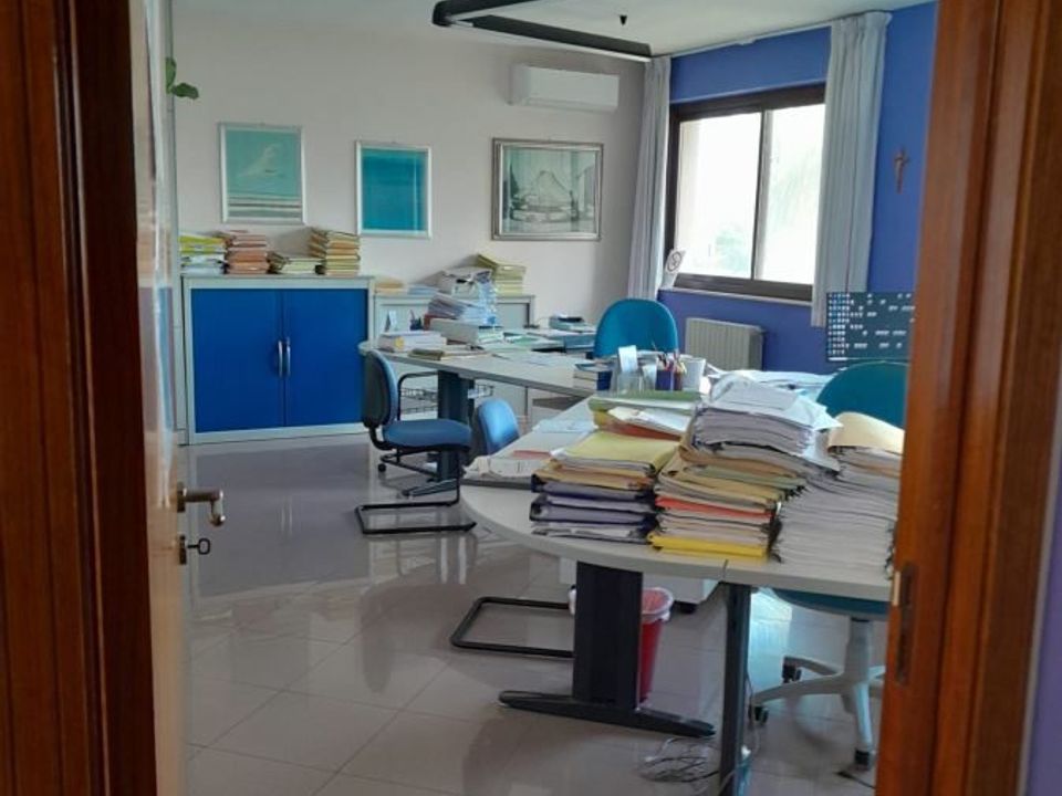 Erhvervsejendom i Ragusa, Ragusa - foto 1