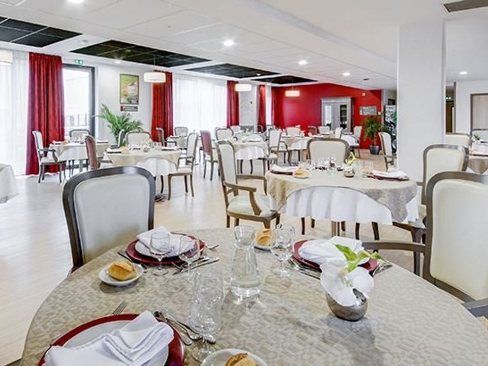 Erhvervsejendom i Marmande, Lot-et-Garonne - foto 4