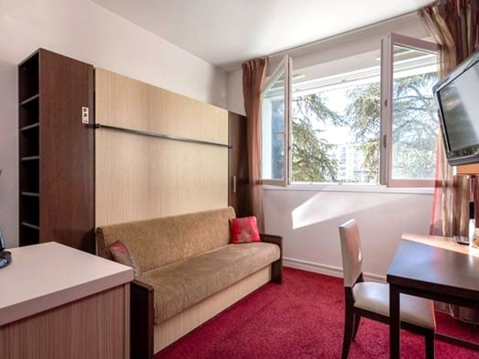 Erhvervsejendom i Grenoble, Isere - foto 2