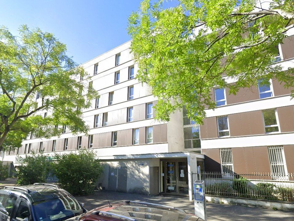 Erhvervsejendom i Ivry-sur-Seine, Val-de-Marne - foto 1