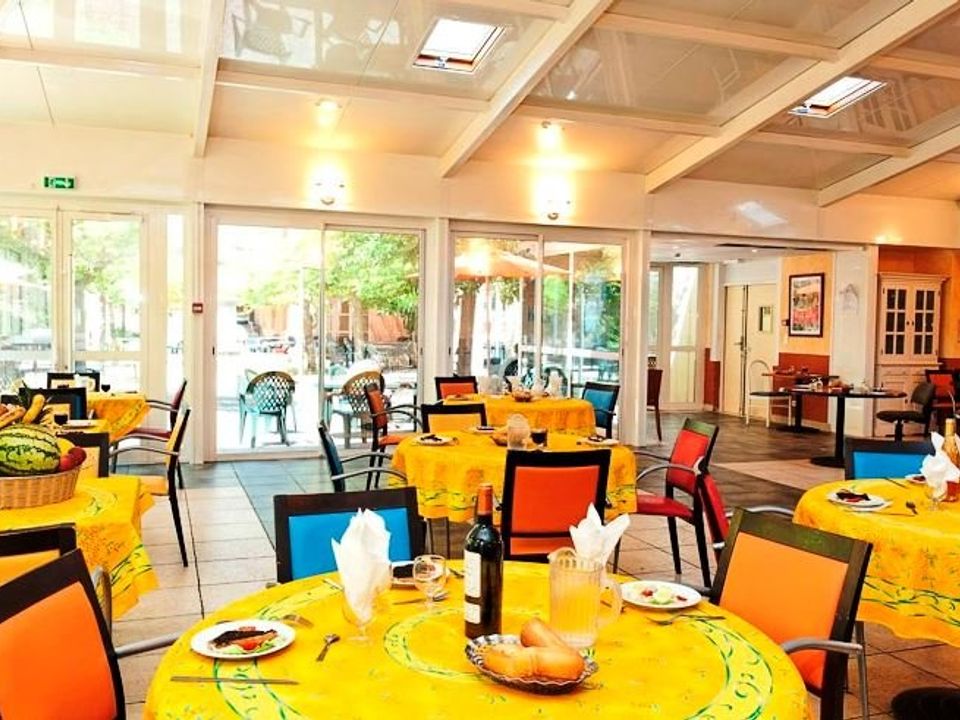 Erhvervsejendom i Aubagne en Provence, Bouches-du-Rhone - foto 2