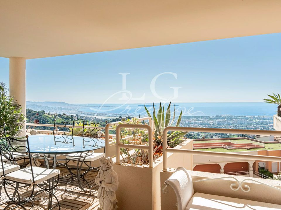Lejlighed i Mandelieu-la-Napoule, Alpes-Maritimes - foto 2