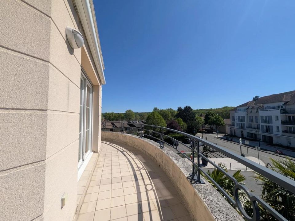 Lejlighed i Les Clayes-Sous-Bois, Yvelines - foto 4