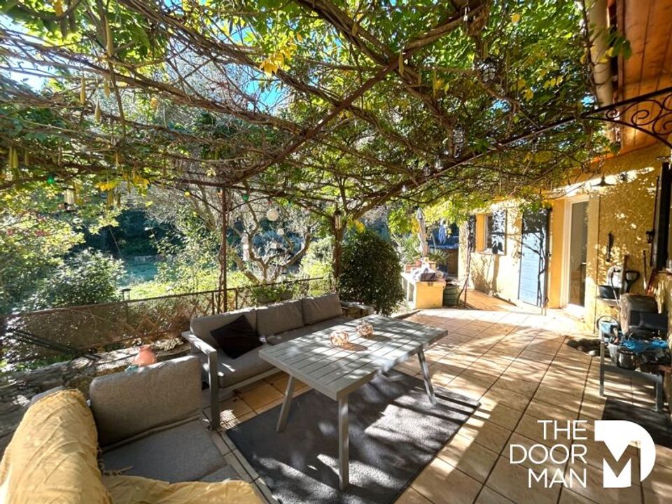 Villa i Besse-sur-Issole, Var - foto 1