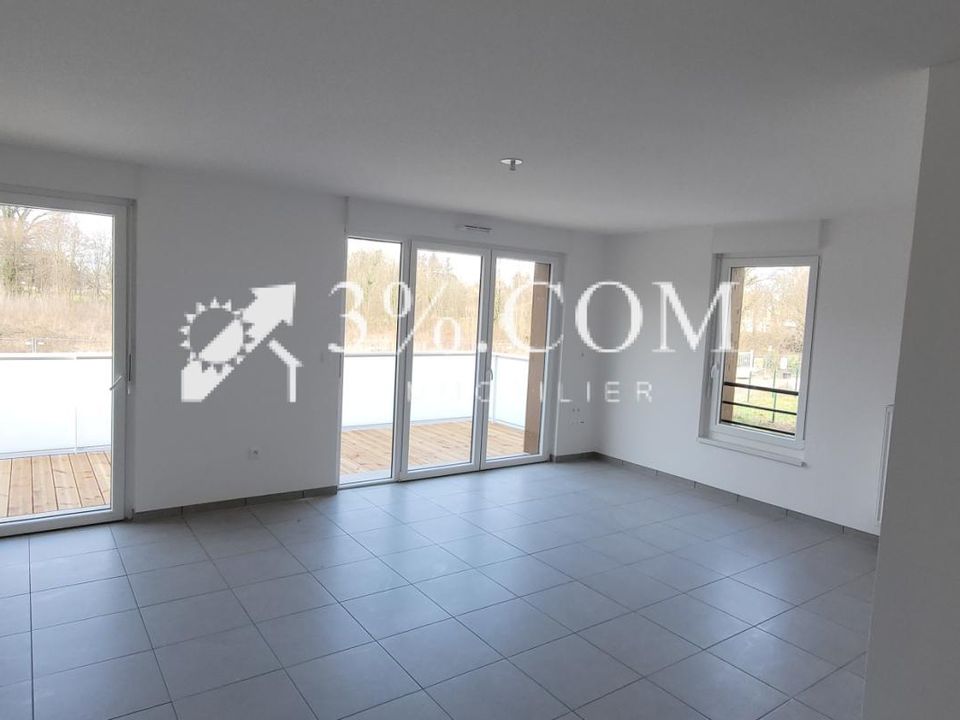 Apartment in Strasbourg, Bas-Rhin - photo 2