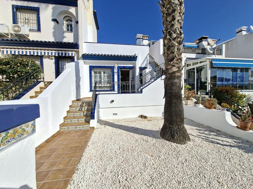Bungalow i Orihuela Costa, Alicante - foto 1