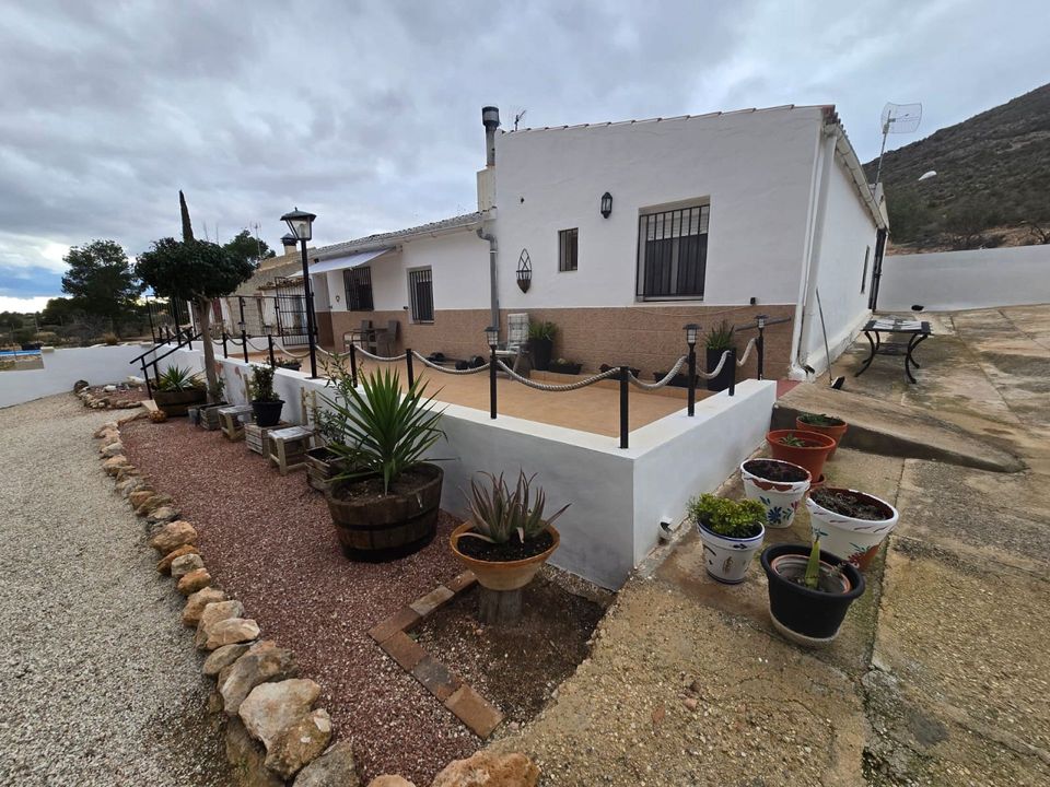 Landejendom i Yecla, Murcia - foto 1
