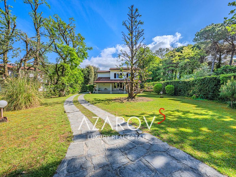 Villa en Massa, Massa and Carrara - foto 2
