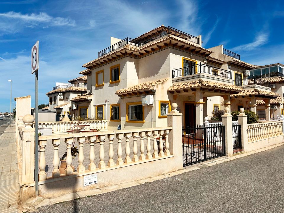 Byhus i La Zenia, Alicante - foto 1