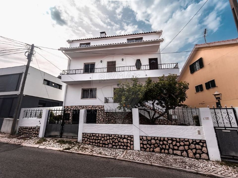 Villa i Odivelas, Lisbon - foto 1