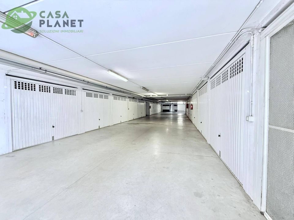 Parkeringsplads i Mogliano Veneto, Treviso - foto 1
