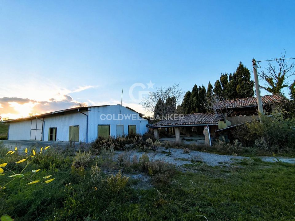 Erhvervsejendom i Castel Viscardo, Terni - foto 1