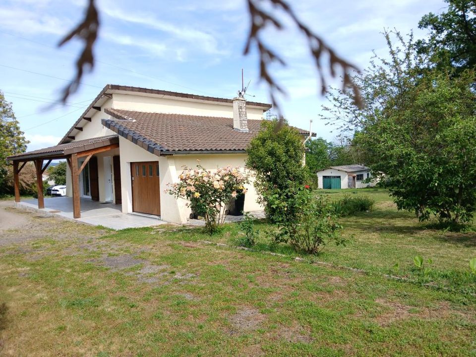Landhuis in Genouillac, Charente - foto 1