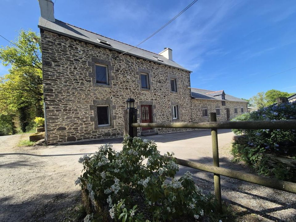 Farm hus i Plussulien, Cotes-d'Armor - foto 1