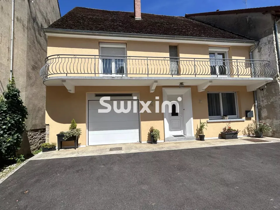 Villa i Voiteur, Jura - foto 1