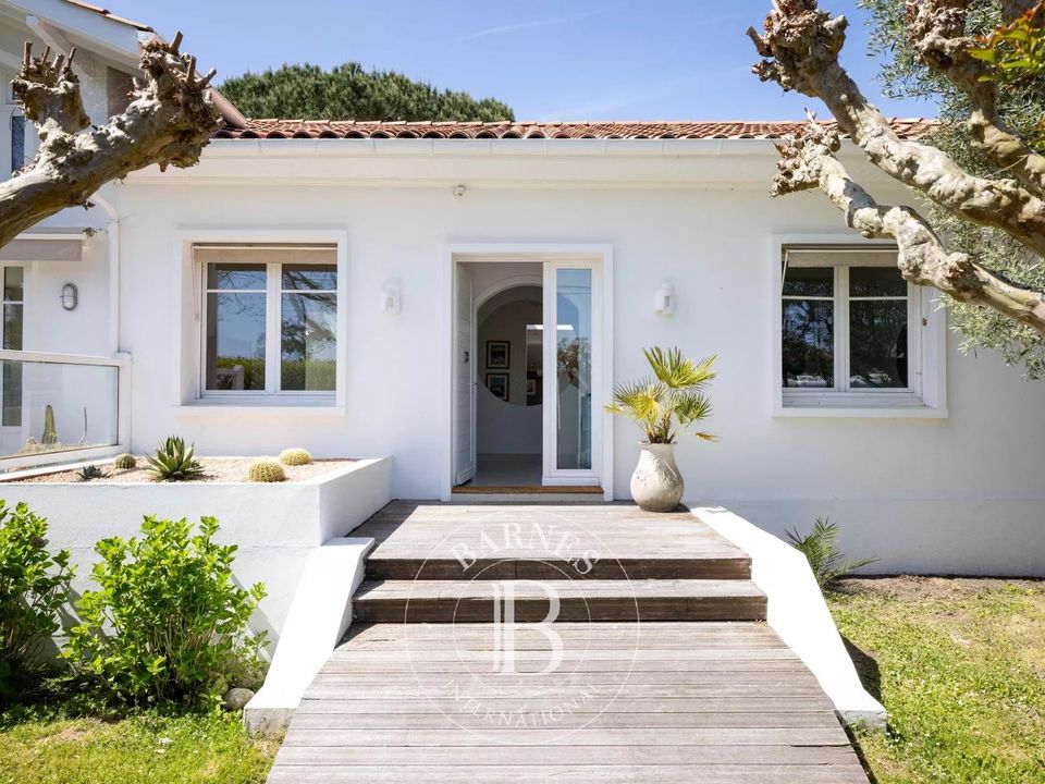 Villa i Anglet, Pyrenees-Atlantiques - foto 1