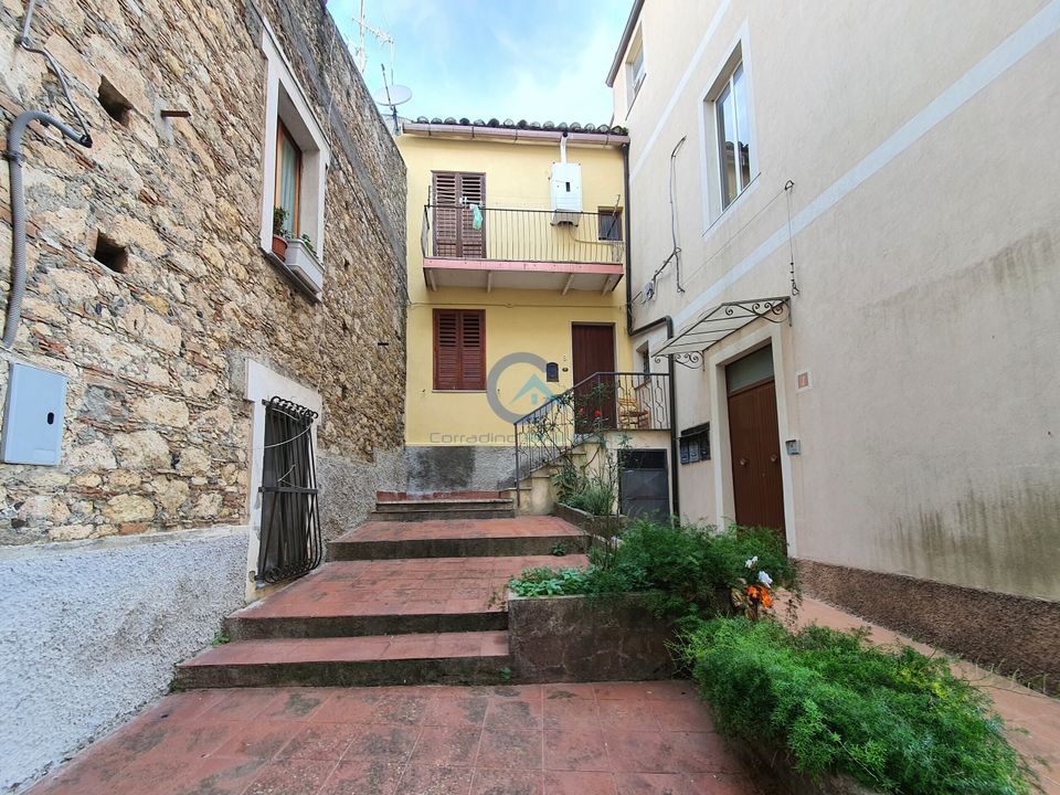Byhus i Catanzaro, Catanzaro - foto 1