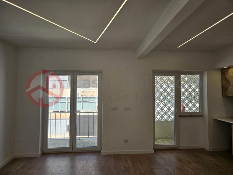 Lejlighed i Amadora, Lisbon - foto 4