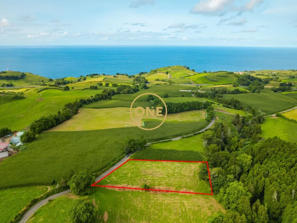 Helårsgrund i Ribeira Grande, Sao Miguel - foto 1