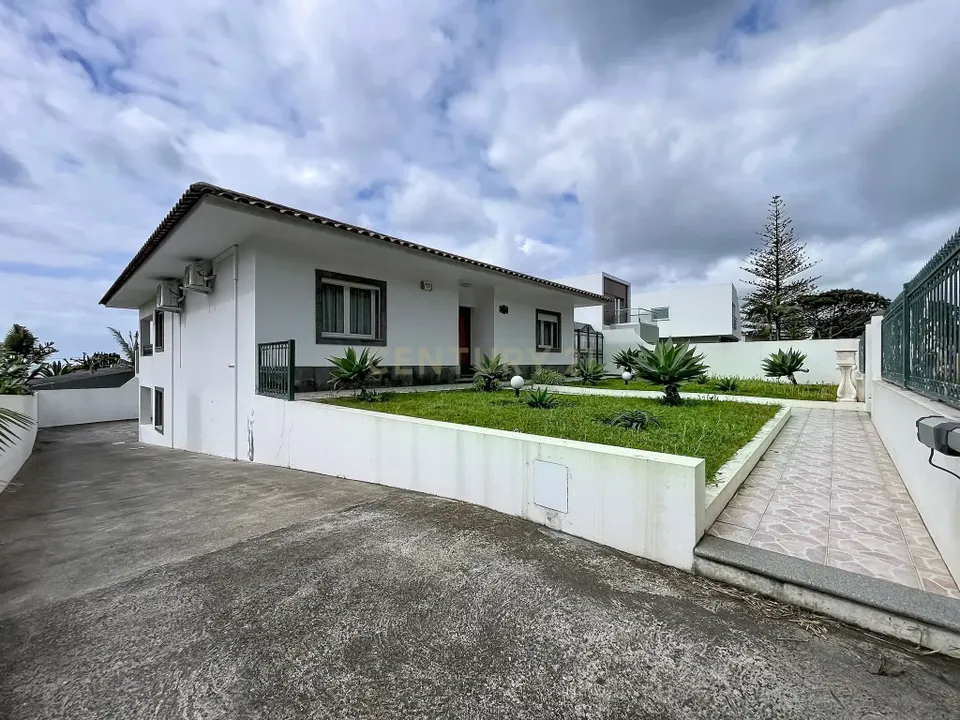 Villa i Ponta Delgada, Sao Miguel - foto 3