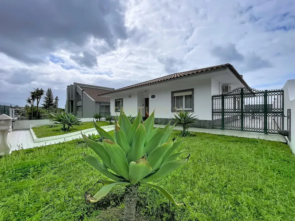 Villa i Ponta Delgada, Sao Miguel - foto 4